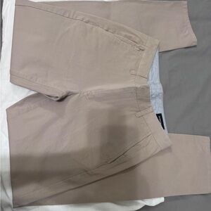 Bonobos Tan Chinos Classic Cotton Blend